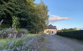 Private Detached Cottage Sleeps 4